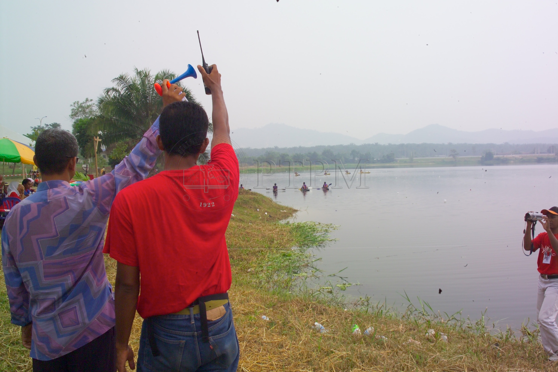 PTPM 05 13 kayak D8XZ8777